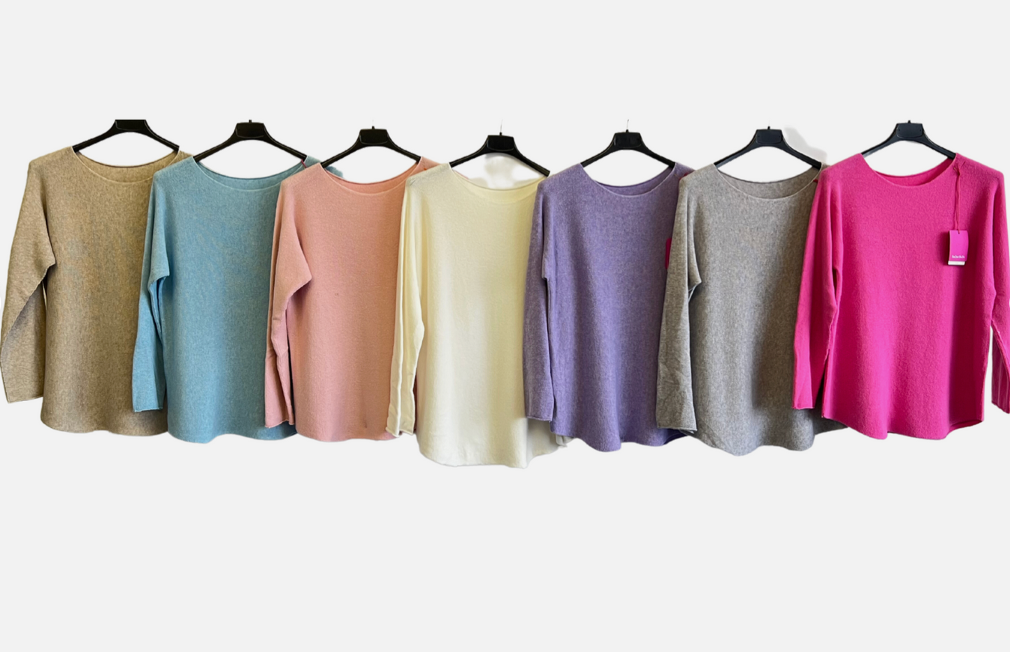 Brand New Italian Soft Knit Basic Jumper Curved Hem Round Neck