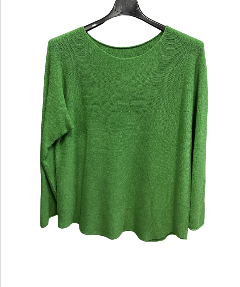 Brand New Italian Soft Knit Basic Jumper Curved Hem Round Neck