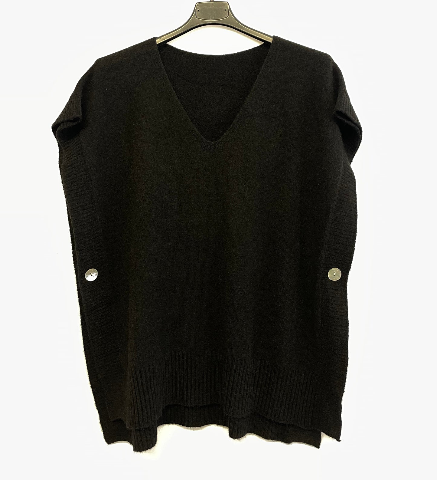 Brand New Autumn 24’ Italian Womens Soft Knitted Sleeveless Button Design V Neck Tank Top