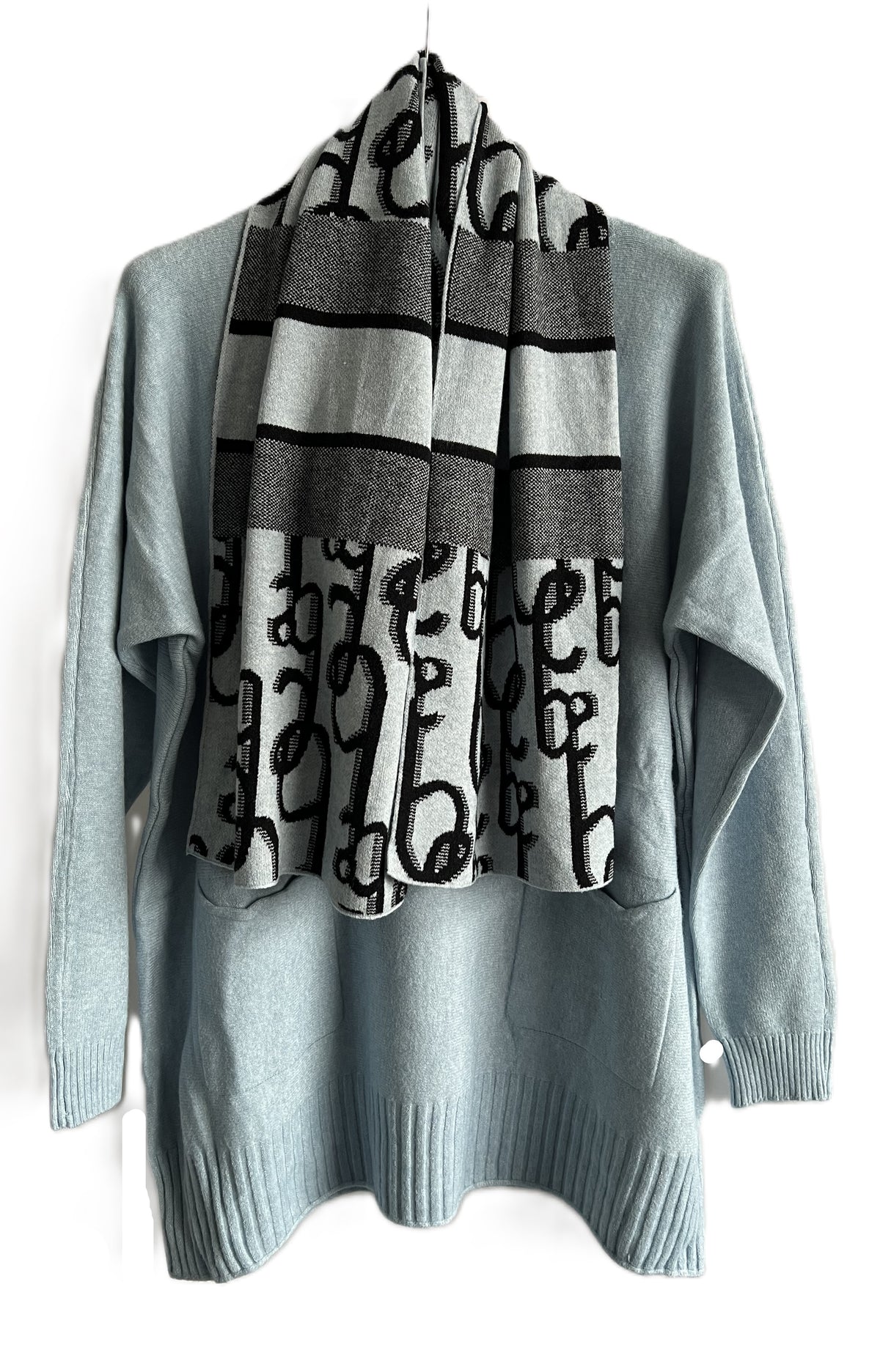 Brand New Womens Italian Knitted Long Sleeved Matching Jumper and Scarf Set