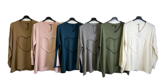 Brand New Italian Womens Soft Knit Embossed Heart Design V-Neck Long Sleeved Top
