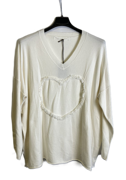 Brand New Italian Womens Soft Knit Embossed Heart Design V-Neck Long Sleeved Top