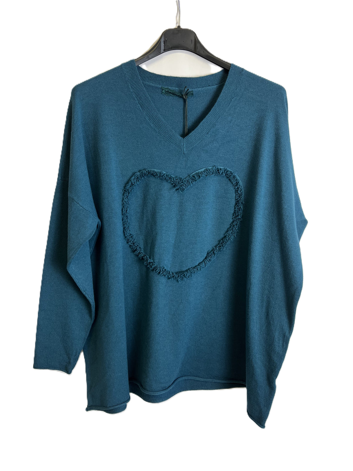 Brand New Italian Womens Soft Knit Embossed Heart Design V-Neck Long Sleeved Top