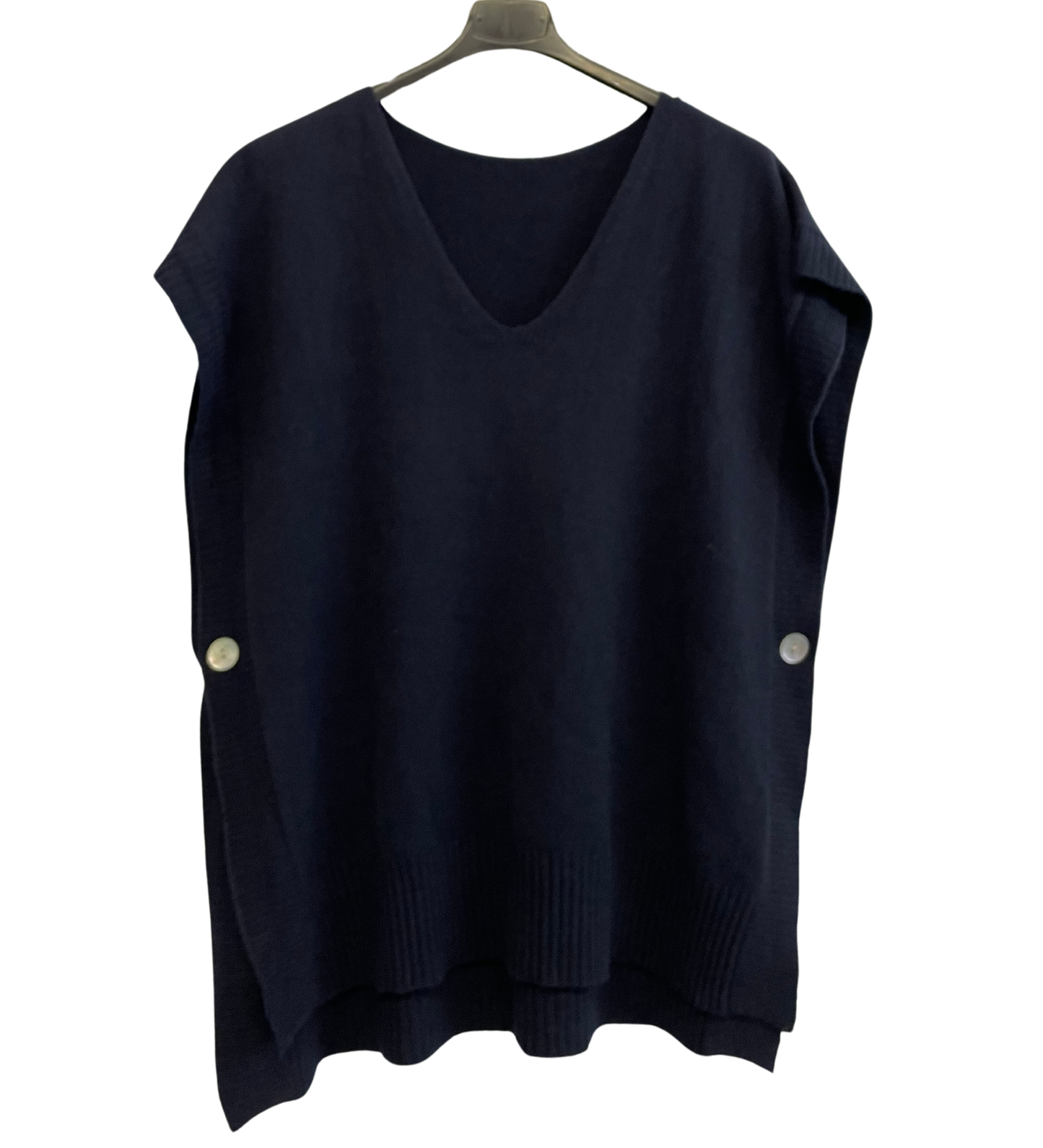 Brand New Autumn 24’ Italian Womens Soft Knitted Sleeveless Button Design V Neck Tank Top