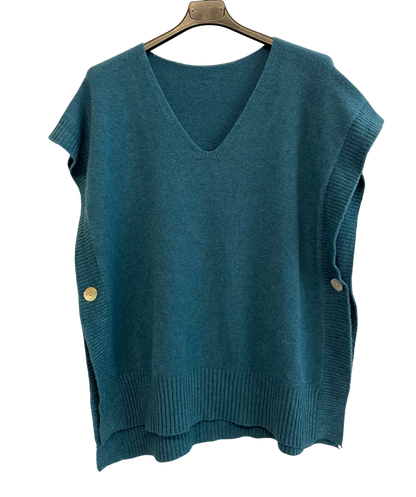 Brand New Autumn 24’ Italian Womens Soft Knitted Sleeveless Button Design V Neck Tank Top