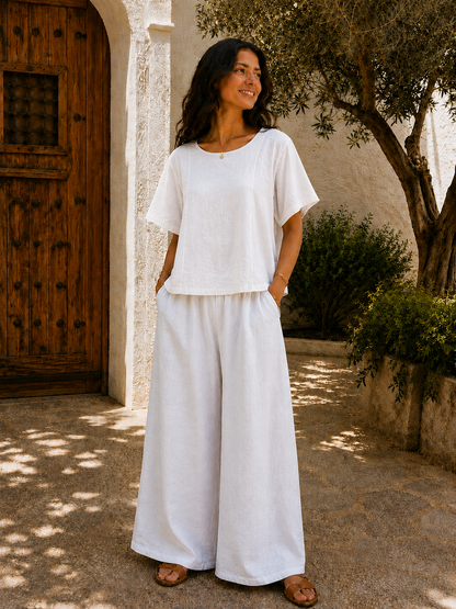 New Women’s Italian Linen Mix Short Sleeve Top With Button Fastening On Back