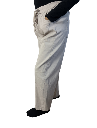 Barrel Fit Wide Leg Trousers