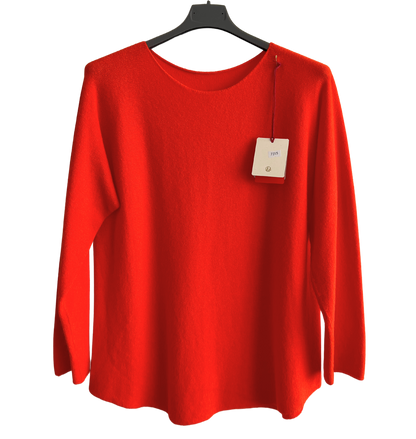 Brand New Italian Soft Knit Basic Jumper Curved Hem Round Neck
