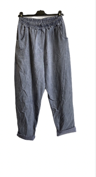 Ladies Italian Relaxed Fit Super Stretchy Washed Magic Trousers with Seam Detail