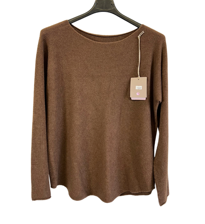 Brand New Italian Soft Knit Basic Jumper Curved Hem Round Neck